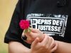 20 07 Rose offerte par les prisonniers en remerciement du concert.JPG
