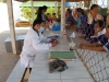 27 03 Le médecin en pleine action .jpg